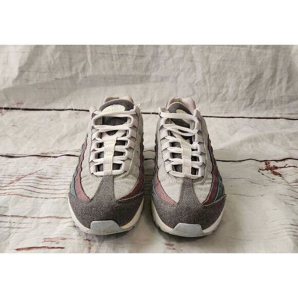 Nike Air Max 95 Recycled Canvas Size 8.5 - Picture 4 of 8